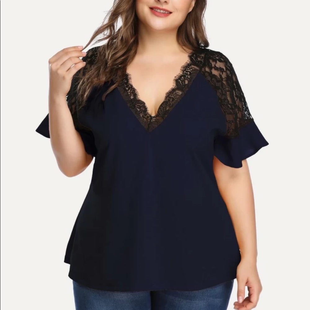 Plus size lace detail blouse - Picture 4 of 7